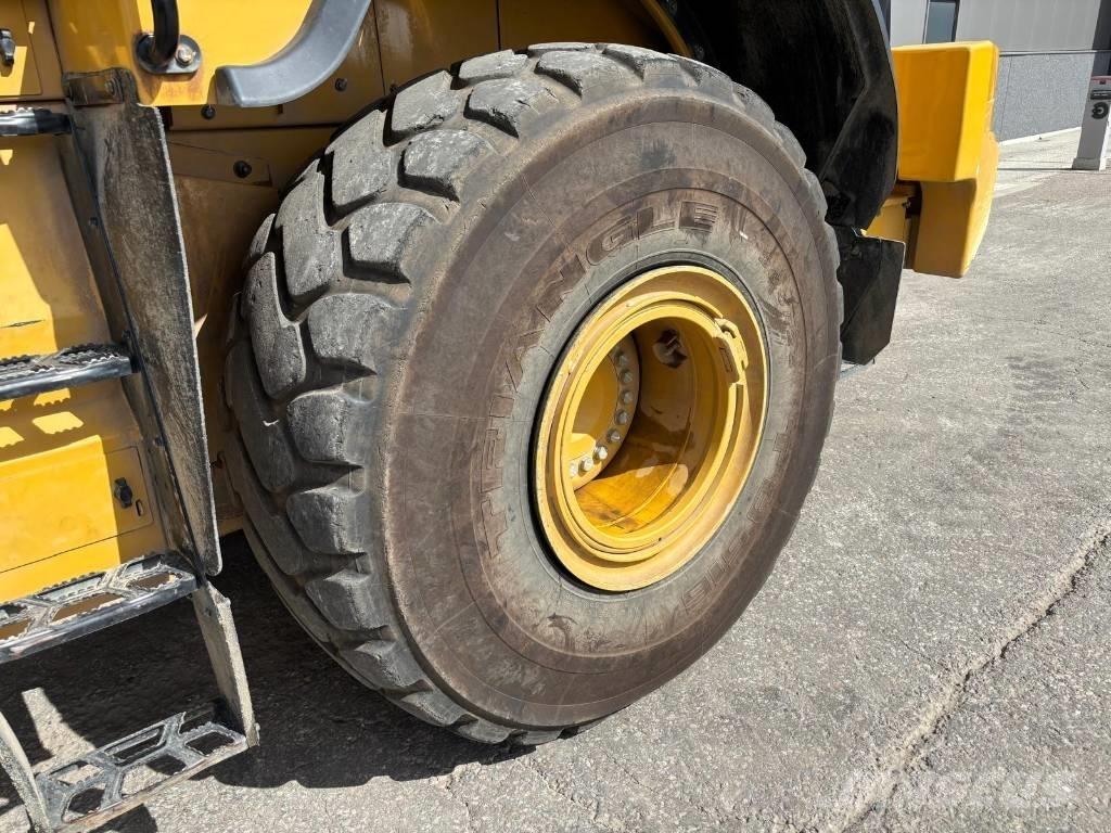 CAT 972 M XE Rataslaadurid