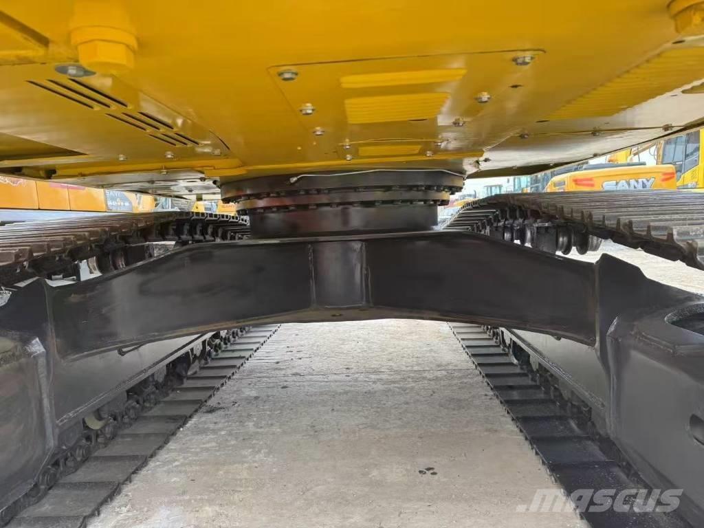 Komatsu 160-7 Roomikekskavaatorid