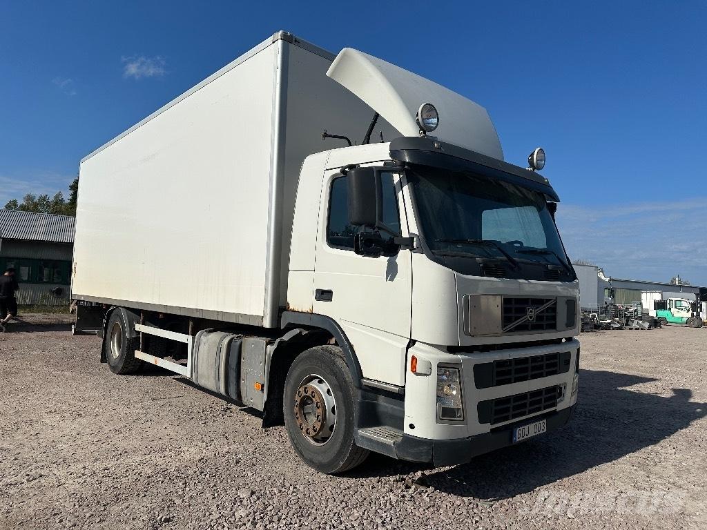 Volvo FM9 Skåpbil Furgoonautod