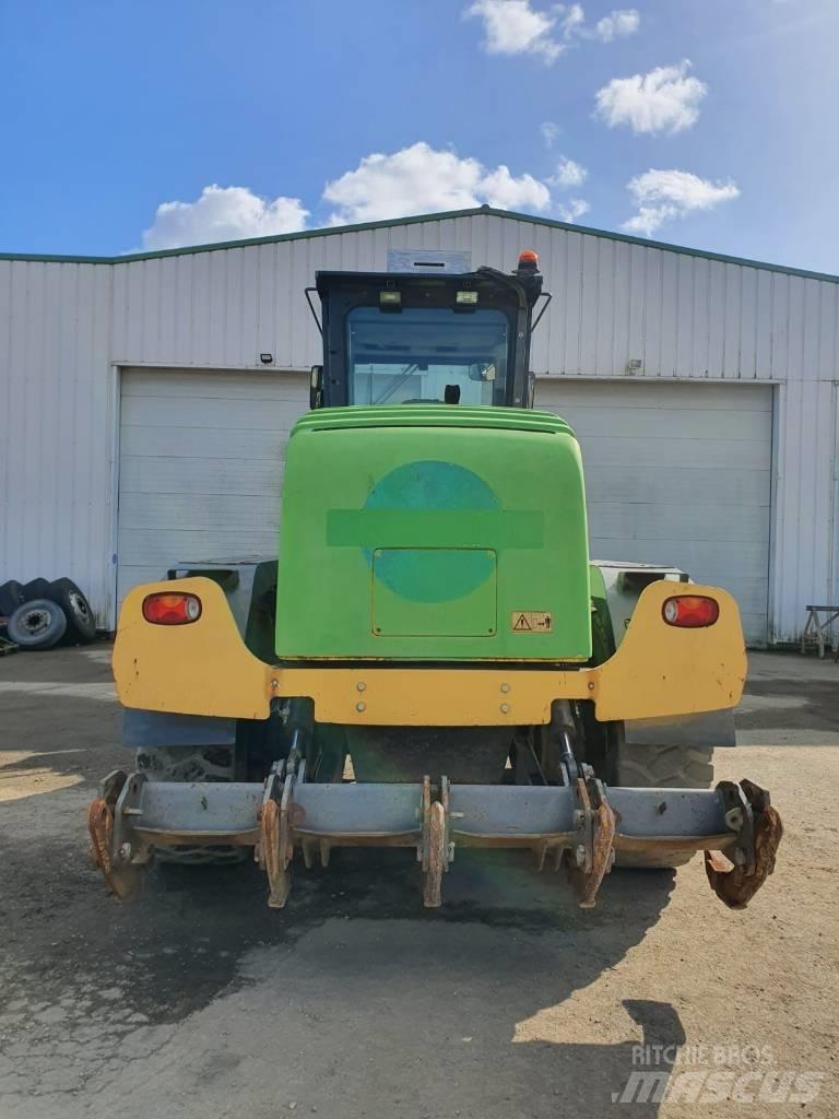 New Holland F 156 A Greiderid