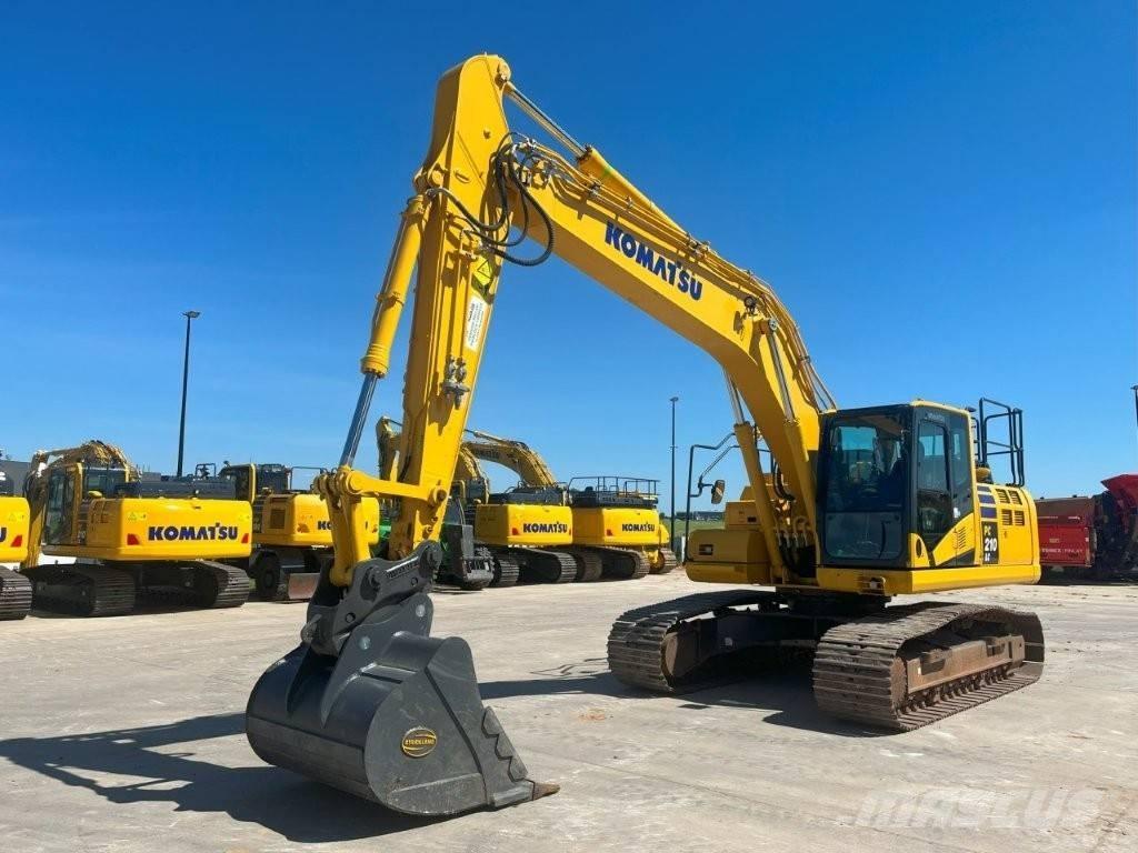 Komatsu PC 210 LC-11 Roomikekskavaatorid