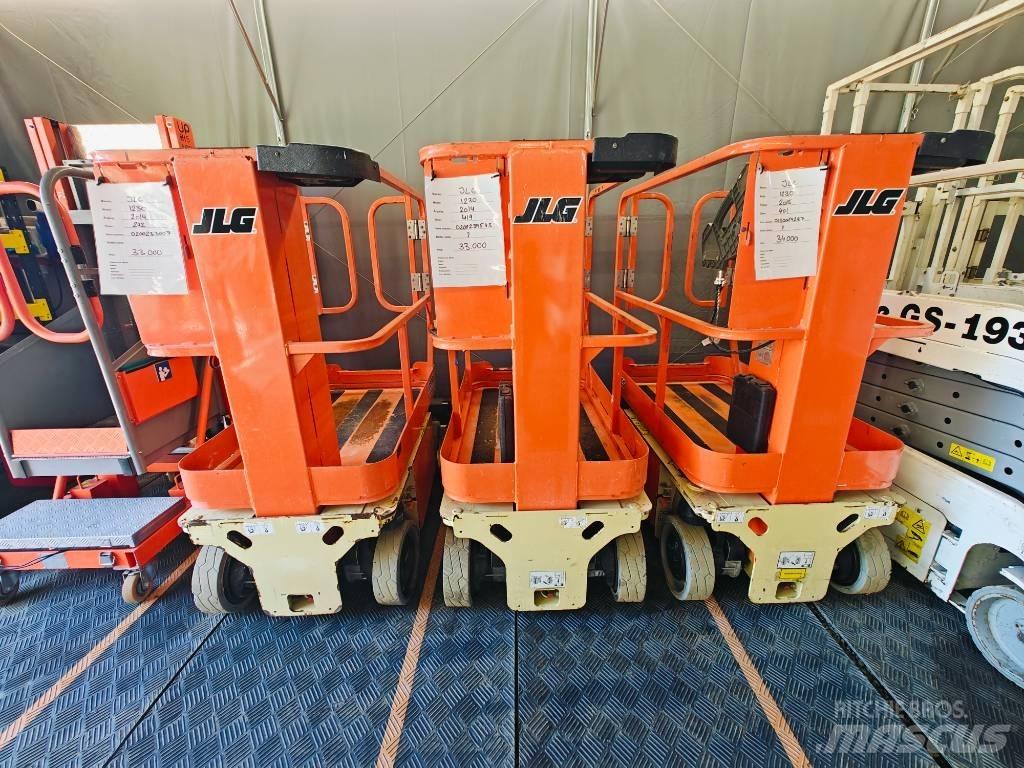 JLG 1230 Vertikaalsed mast tõstukid