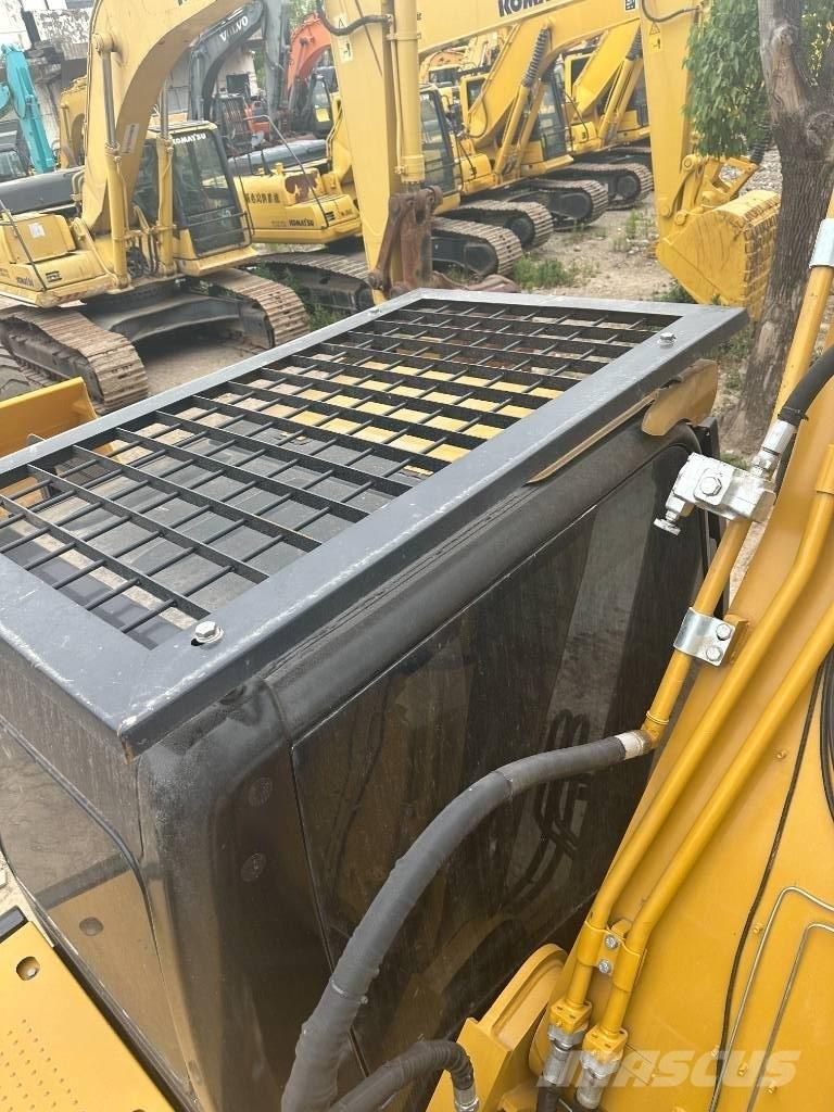 CAT CAT330D Väikeekskavaatorid 7t-12t