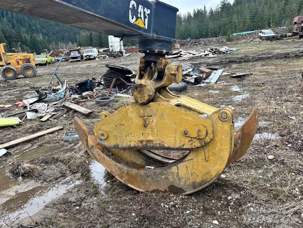 CAT 545 C Väljaveotraktorid