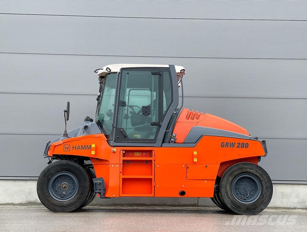 Hamm GRW 280-10 Pneumorehvidega rullid