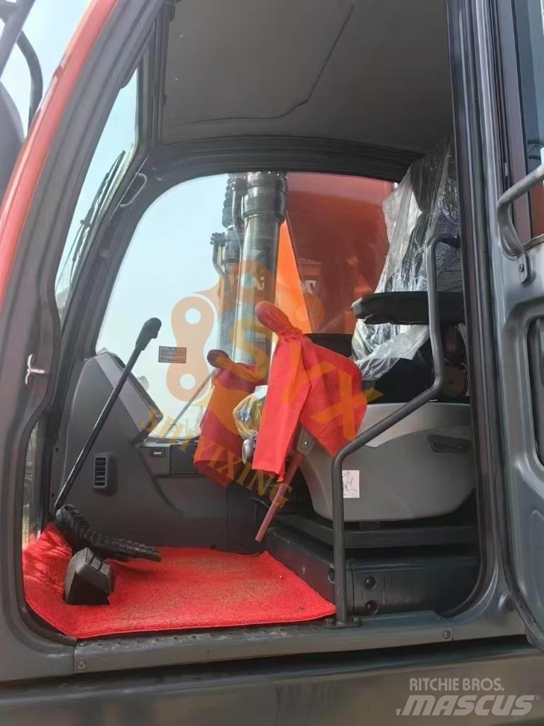 Doosan DX 225 LC Roomikekskavaatorid