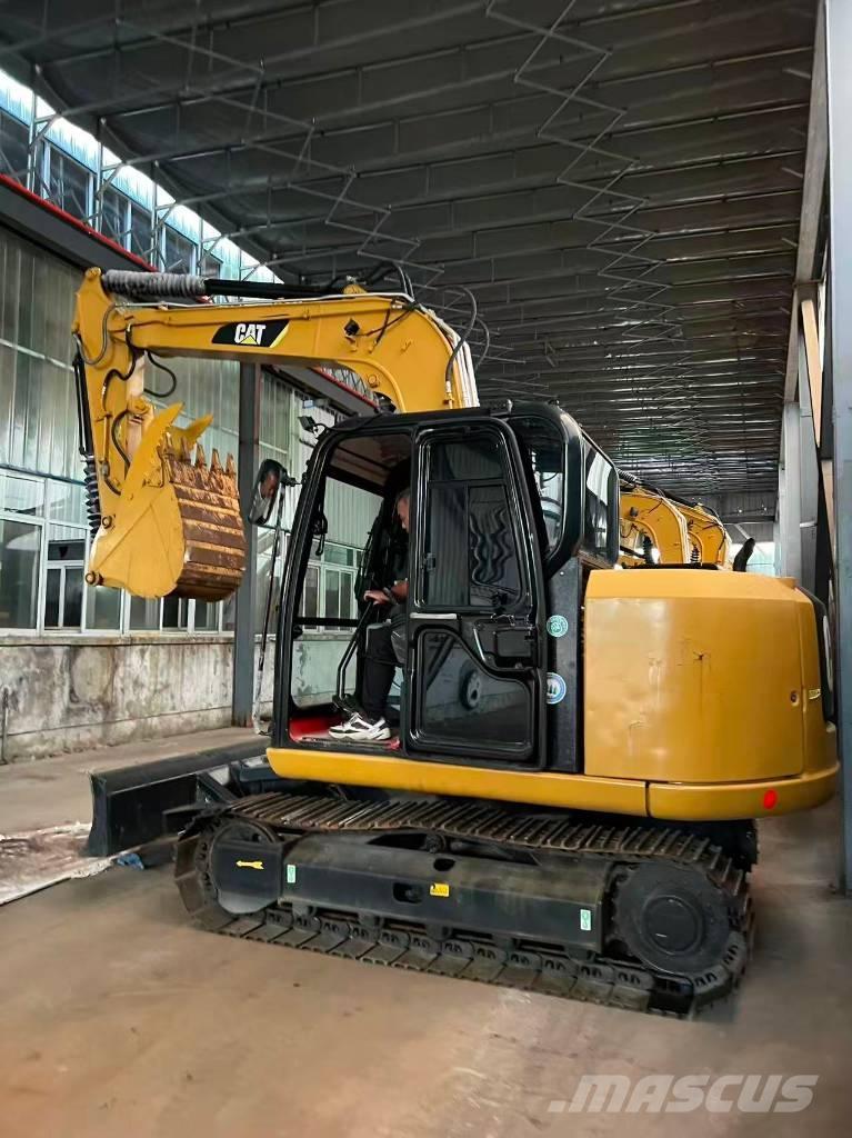 CAT 307E2 Roomikekskavaatorid