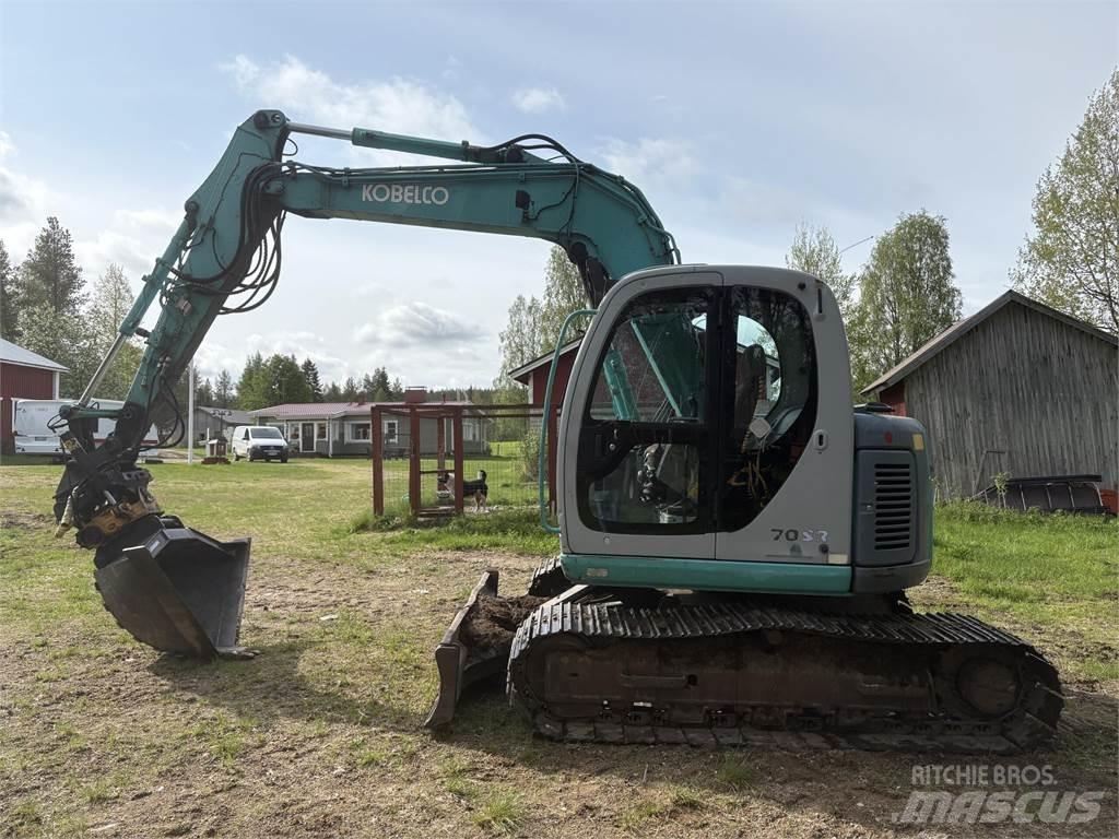 Kobelco SK70SR Väikeekskavaatorid 7t-12t