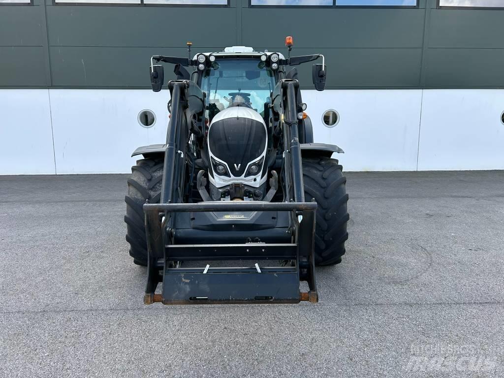 Valtra N 174 Traktorid
