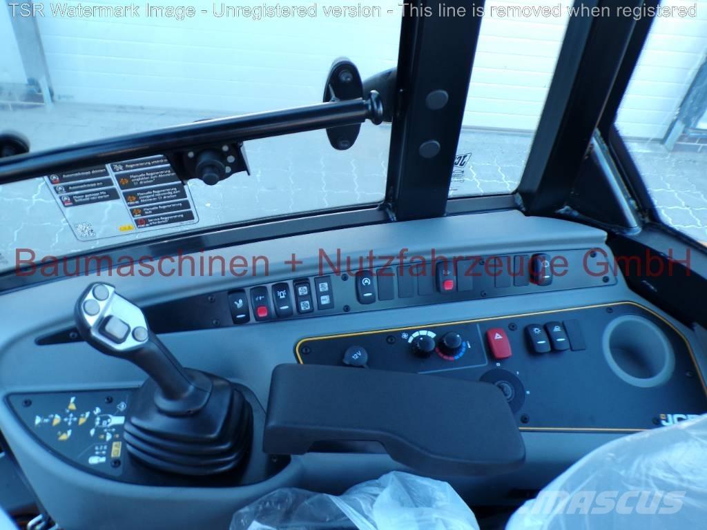 JCB 409 Rataslaadurid