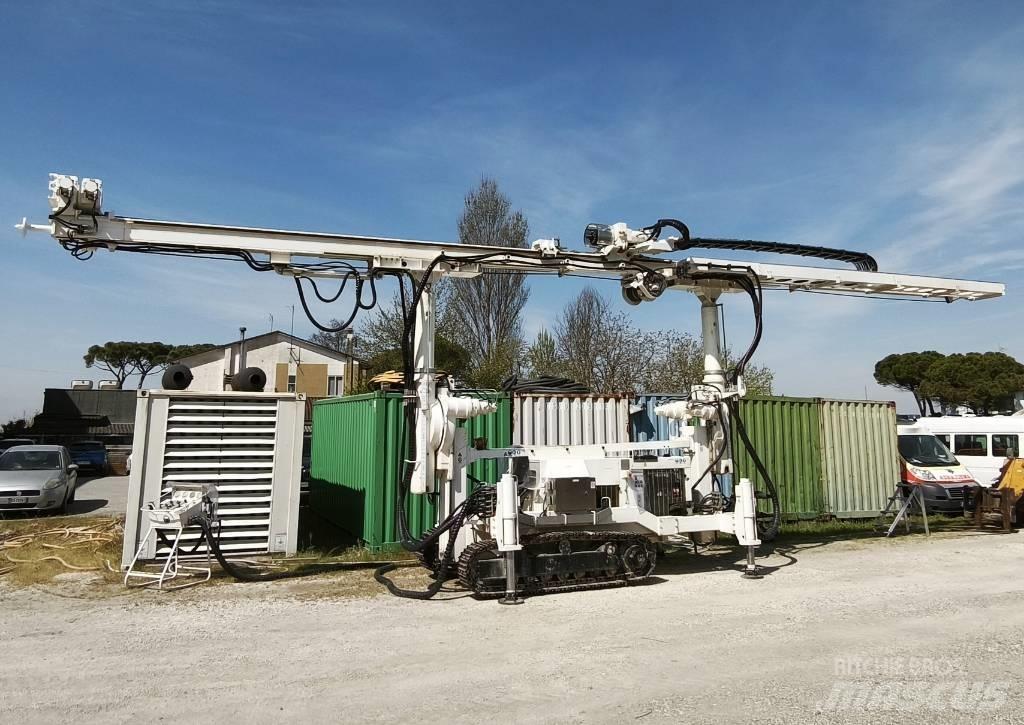 Soilmec SM 305 T Tunneli-ja maa-aluse kavanduse puurid