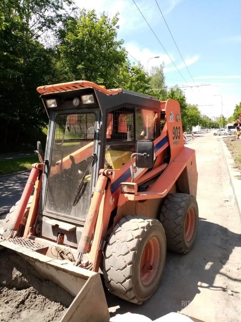Locust L 903 SPEED Kompaktlaadurid