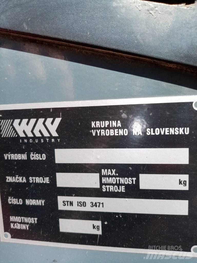 Locust L 903 SPEED Kompaktlaadurid