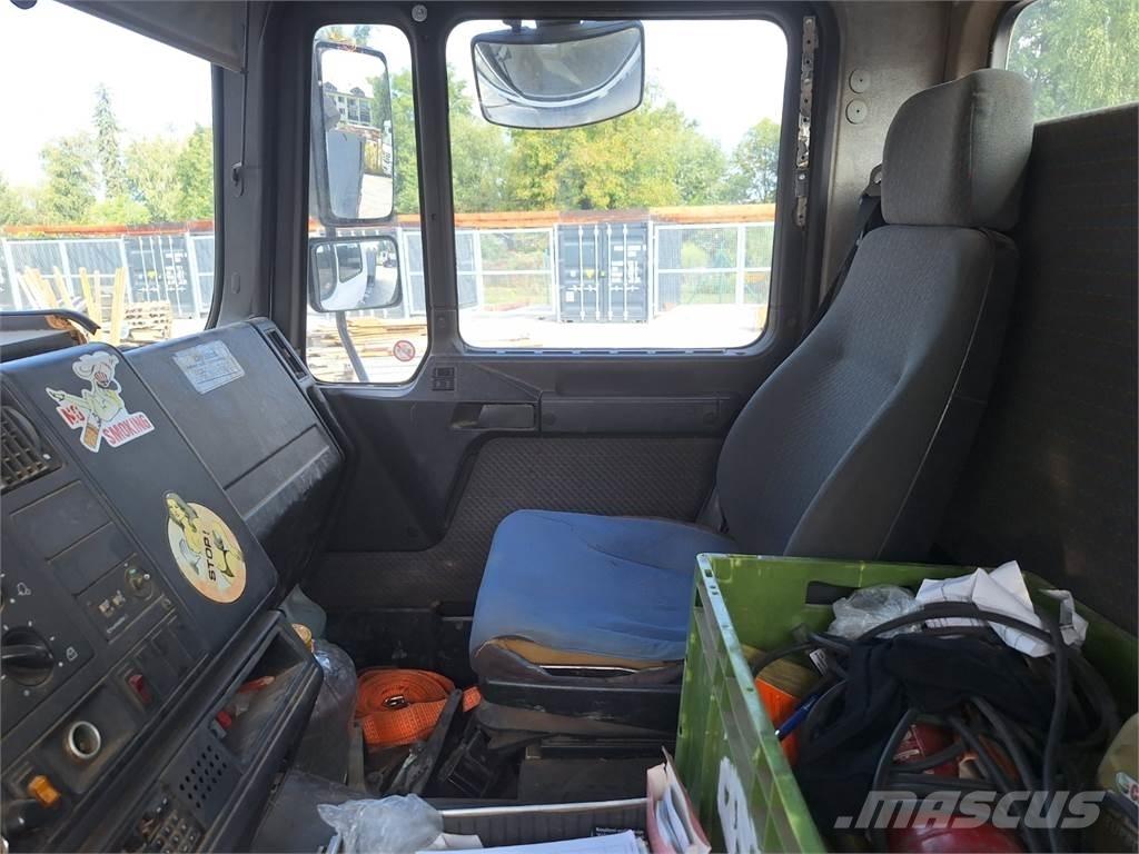 MAN 26.403 6X2 Raamautod
