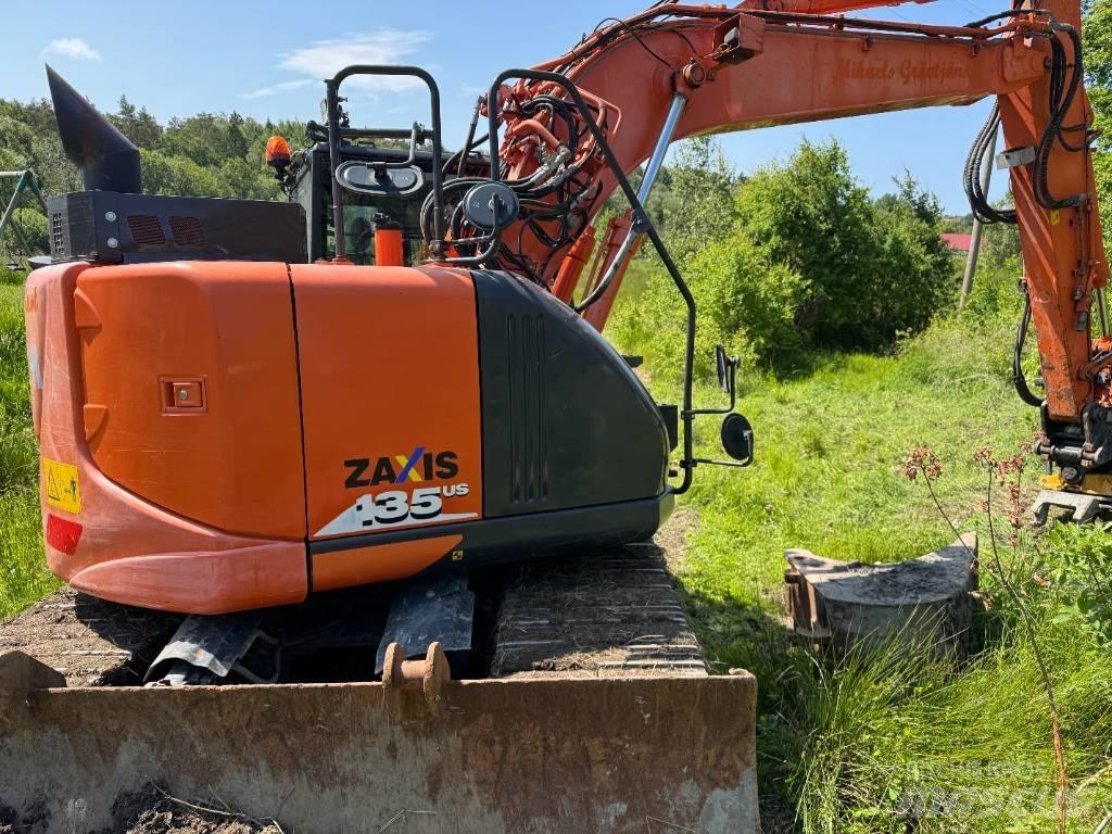 Hitachi ZX135USBL-6 Roomikekskavaatorid