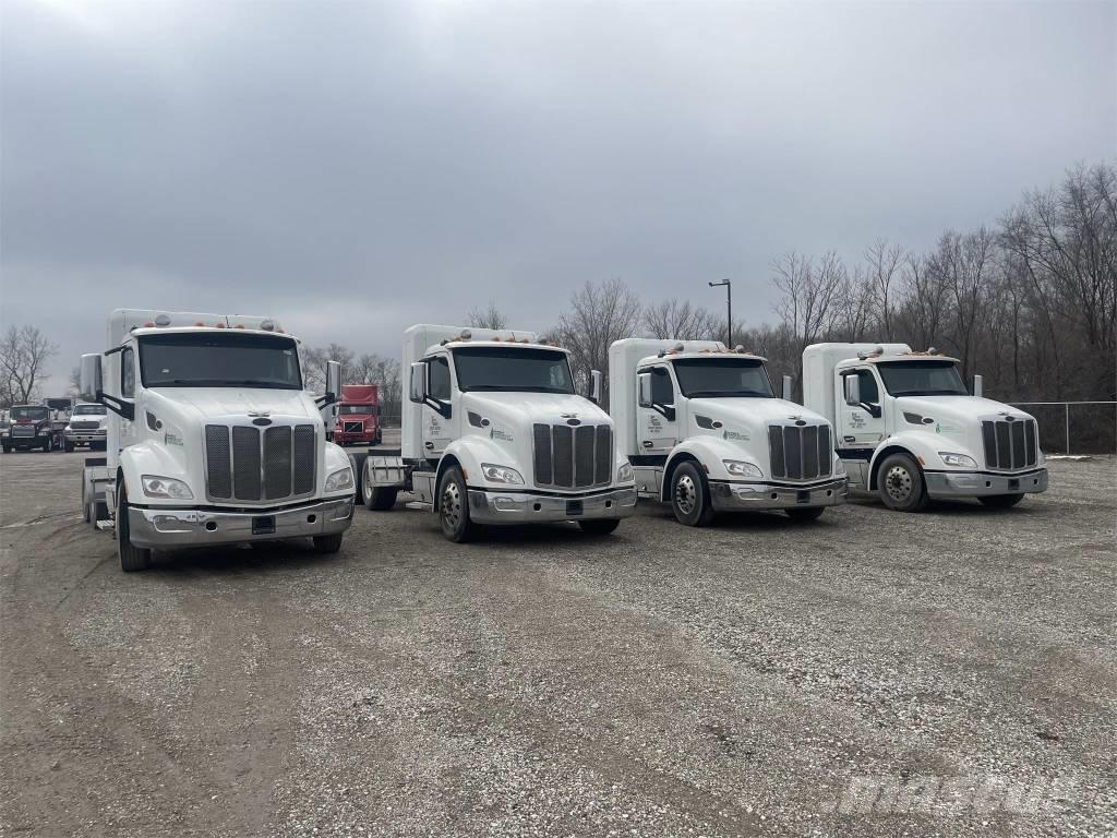 Peterbilt 579 Sadulveokid