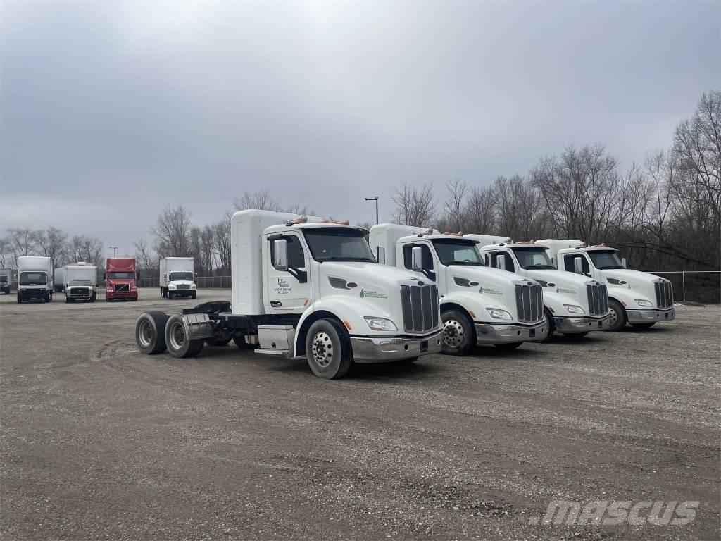 Peterbilt 579 Sadulveokid