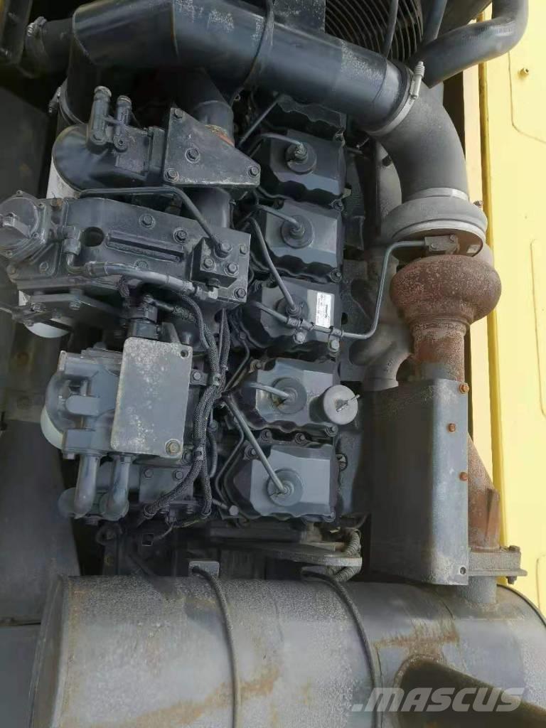 Komatsu PC 400-7 Roomikekskavaatorid