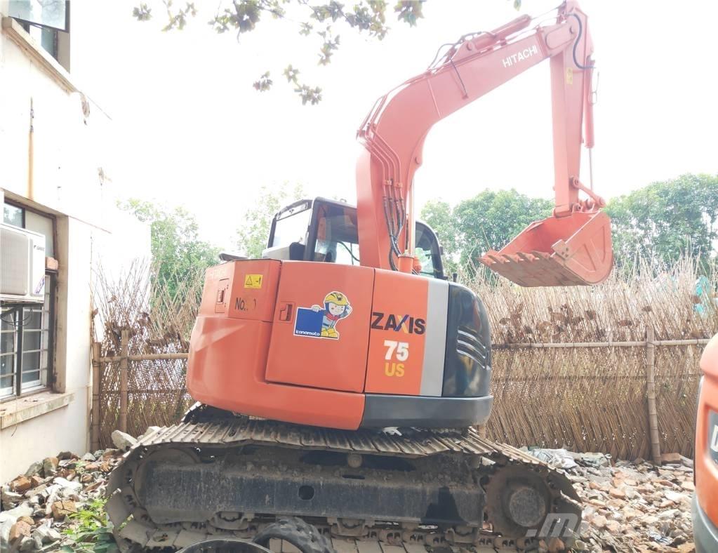 Hitachi ZX75US-3 Väikeekskavaatorid 7t-12t