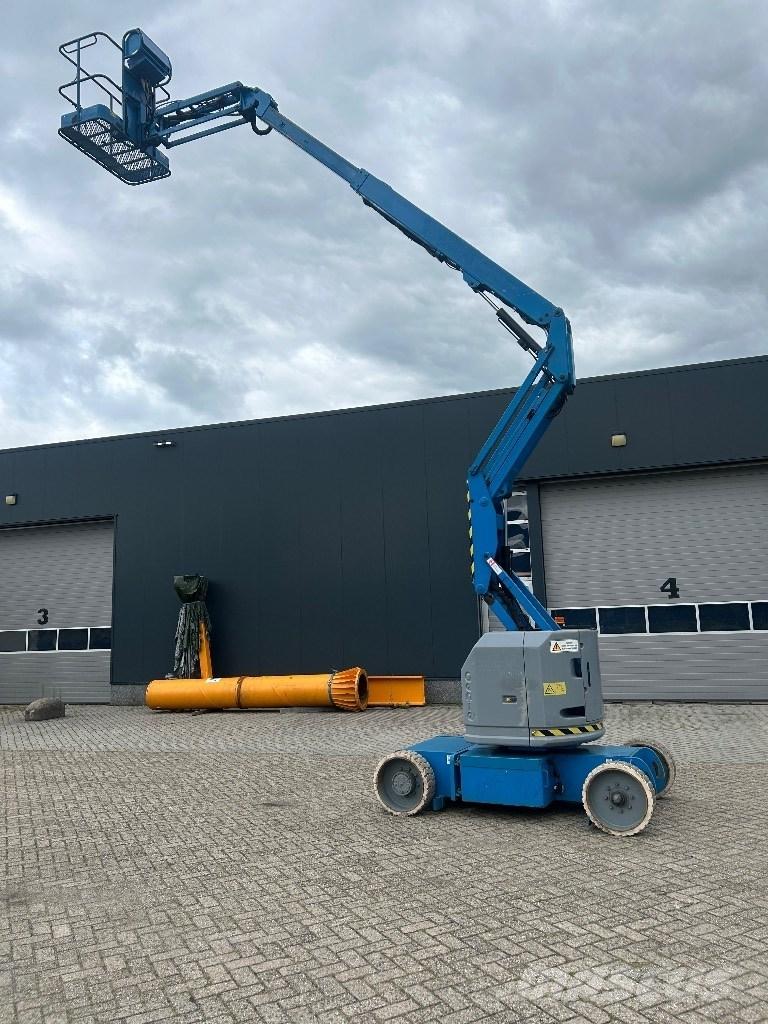 Genie Z 34/22 N Iseliikuvad poomtõstukid