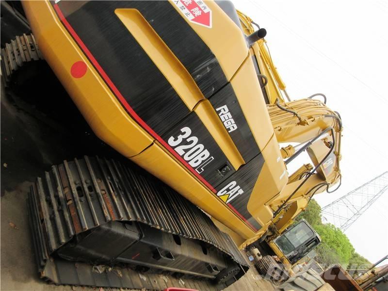 CAT 320 B L Roomikekskavaatorid