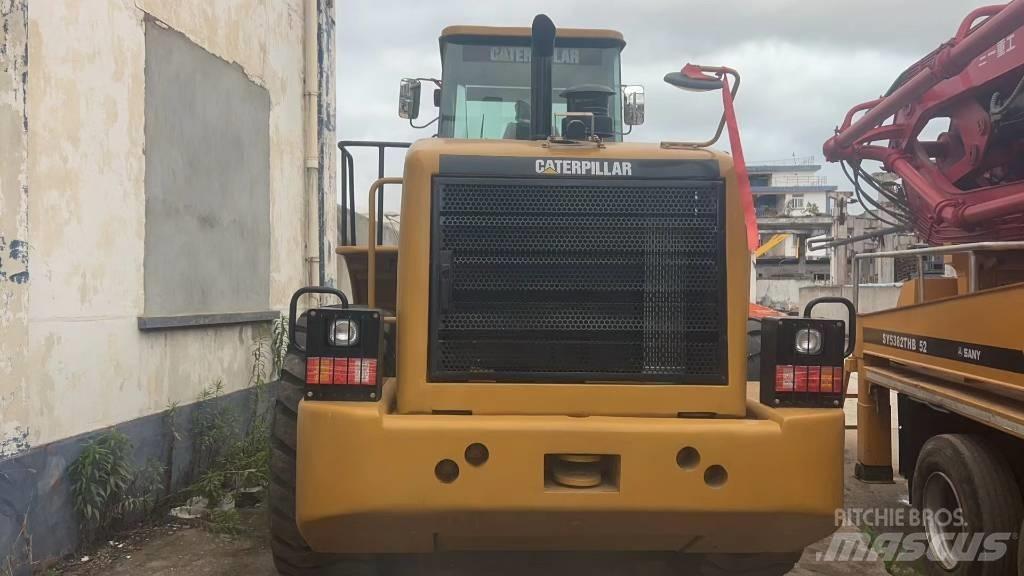 CAT 966 H Rataslaadurid