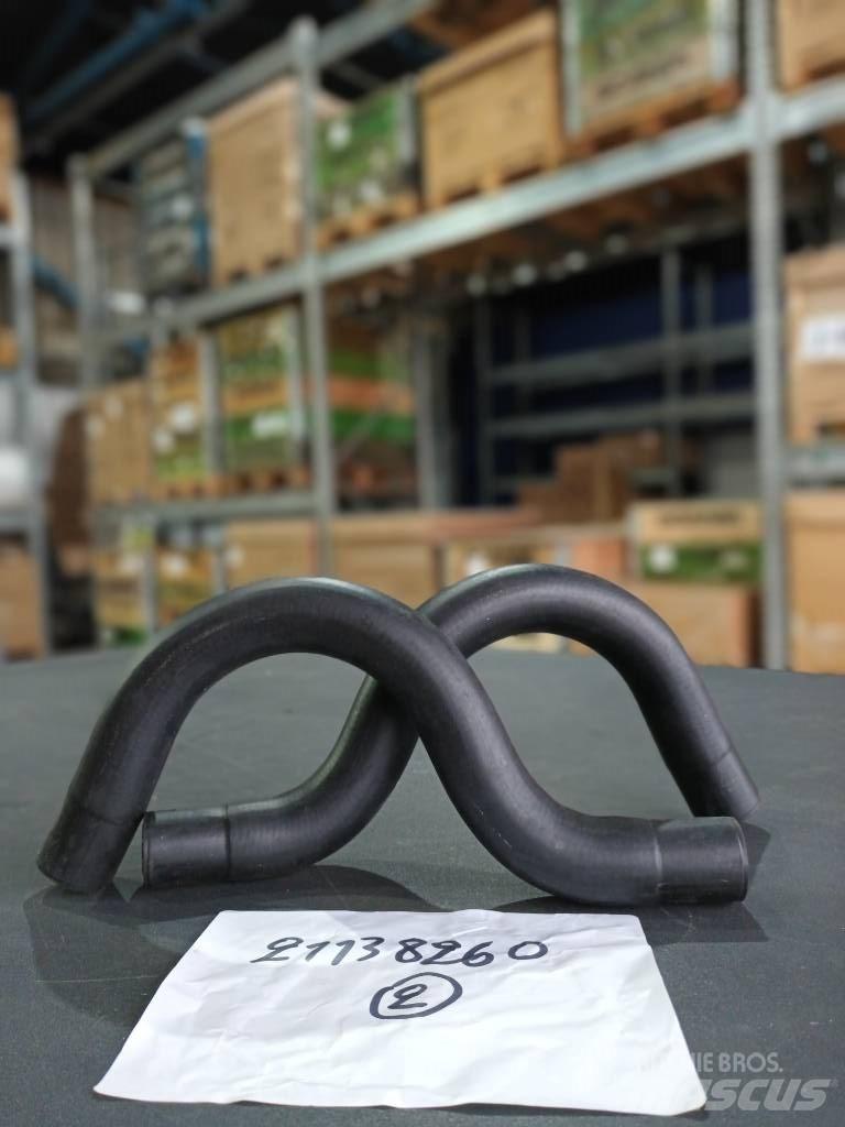 Volvo HOSE 21138260 Radiaatorid
