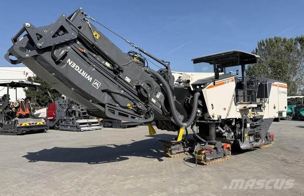 Wirtgen W 207 Fi Asfaldi külmfreesimise masinad