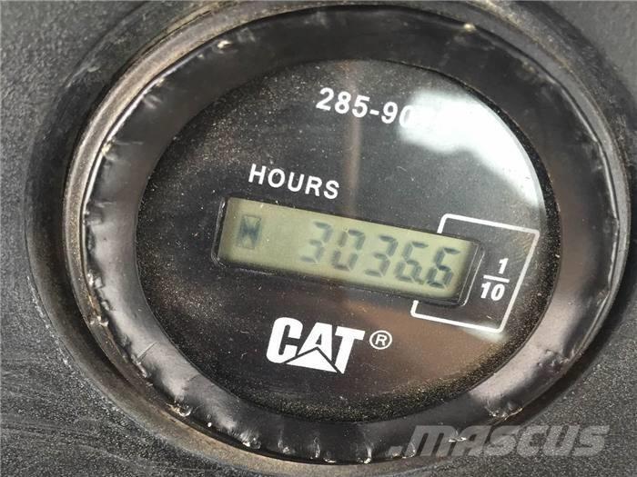 CAT 966 H Rataslaadurid