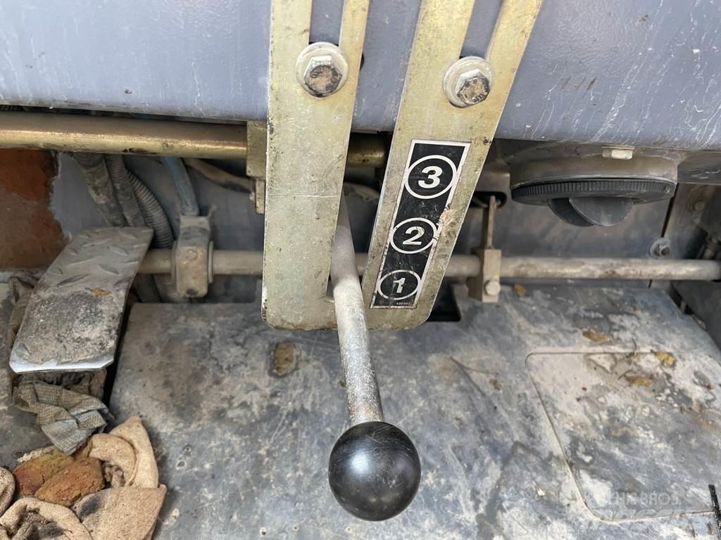 Hamm GRW 24 Pneumorehvidega rullid