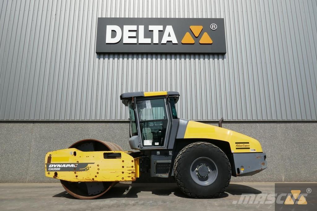 Dynapac CA3500D Ühe trumliga rullid