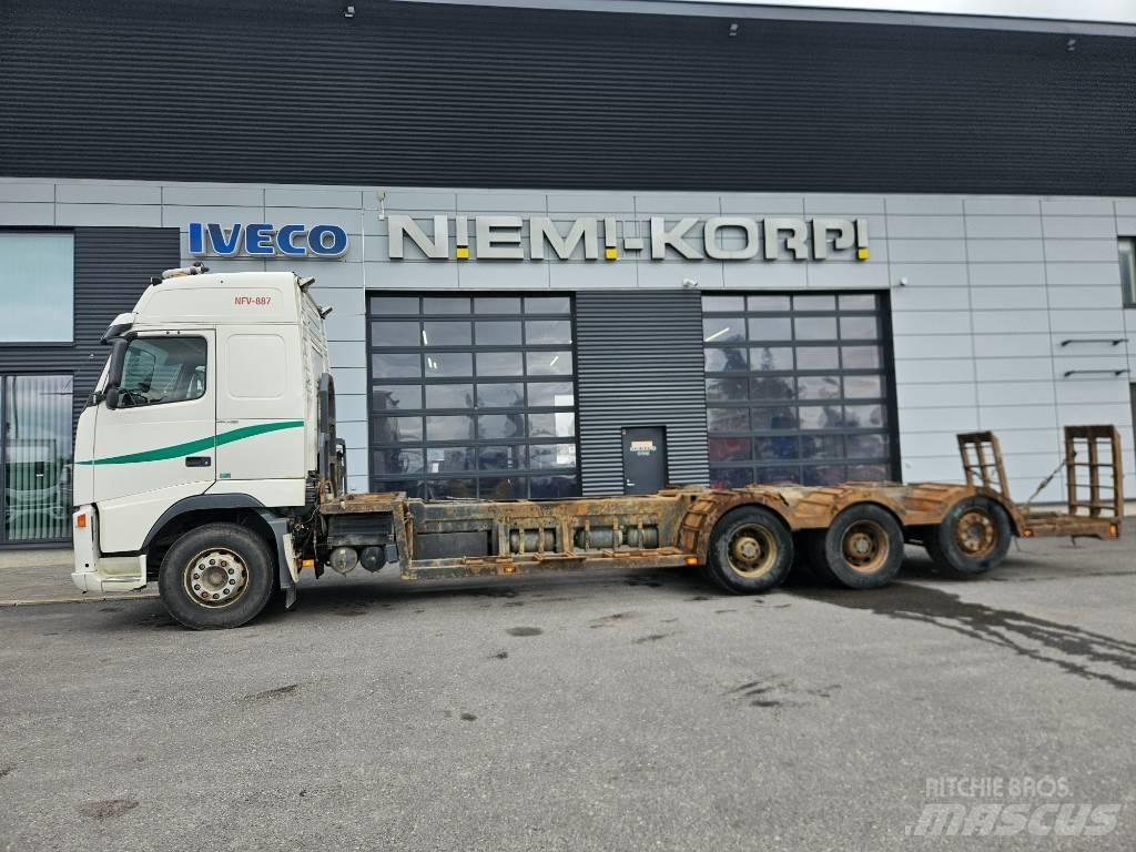 Volvo FH12 8x4 Metsamasinate veokid