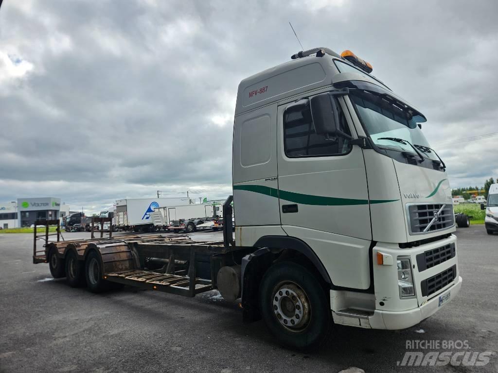 Volvo FH12 8x4 Metsamasinate veokid