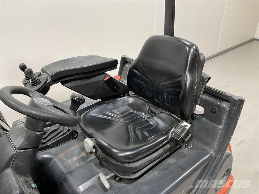 Linde E16C-02 Elektritõstukid