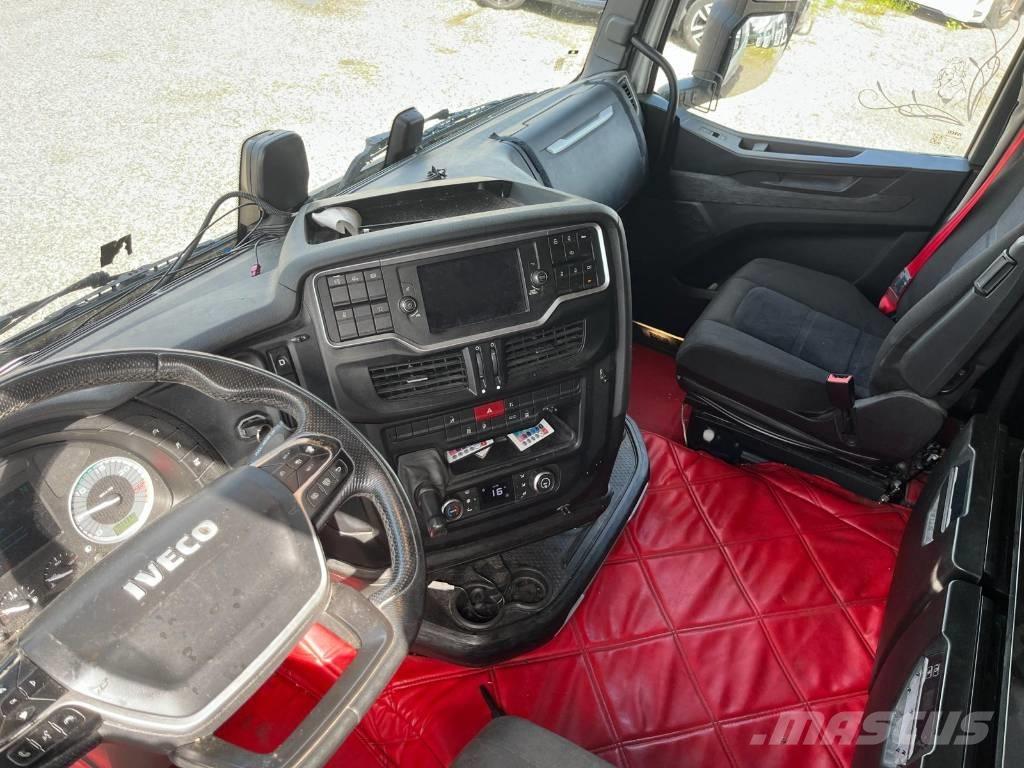Iveco S-Way 570 Sadulveokid