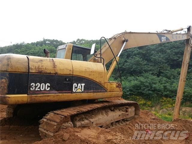 CAT 320 C Pika noolega ekskavaatorid