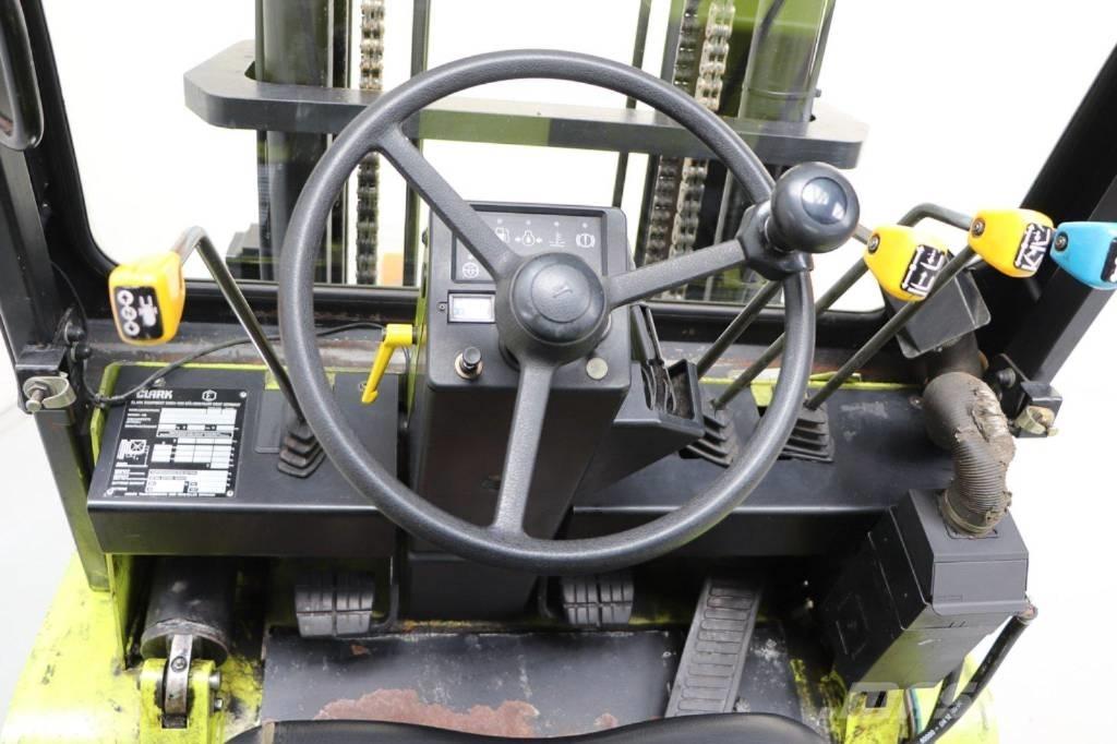 Clark GPX 40 Gaasitõstukid