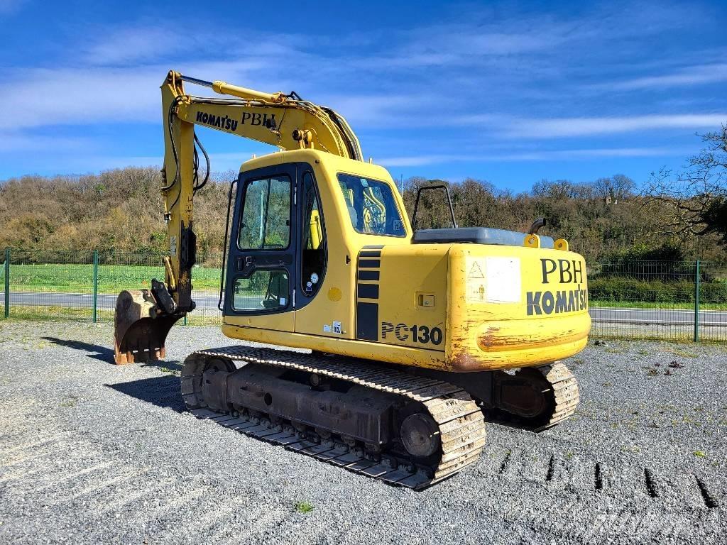 Komatsu PC 130-6K Roomikekskavaatorid