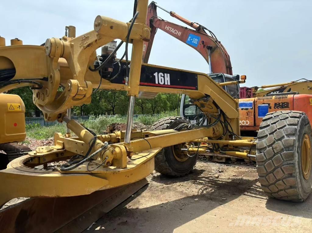 CAT 16 H Greiderid