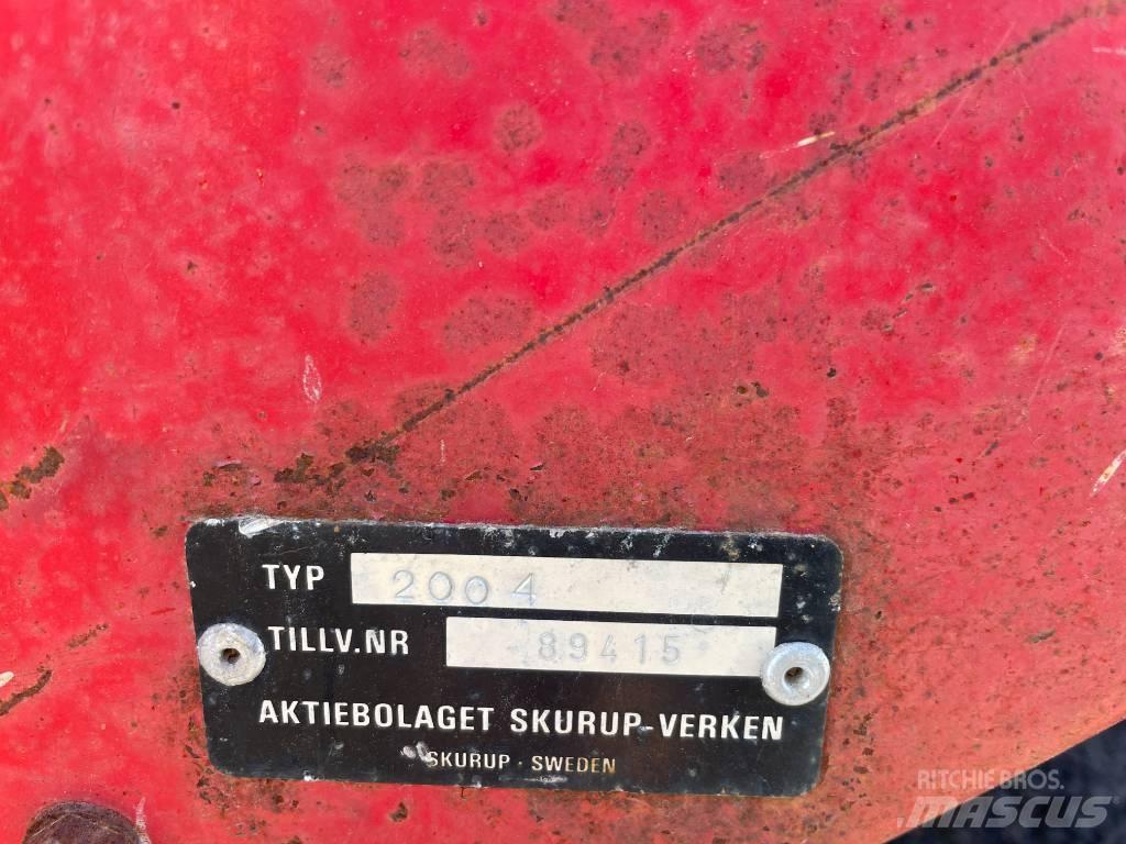 Tive 2004 Külvikud