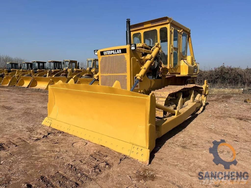 CAT D 8 K Buldooserid