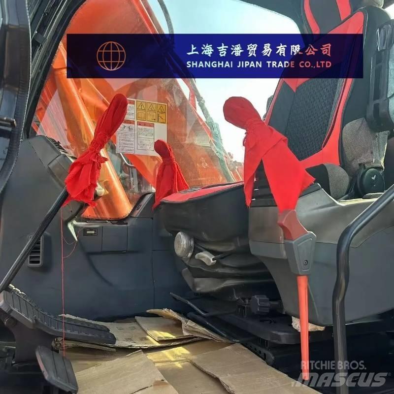 Doosan DX 150 Väikeekskavaatorid 7t-12t