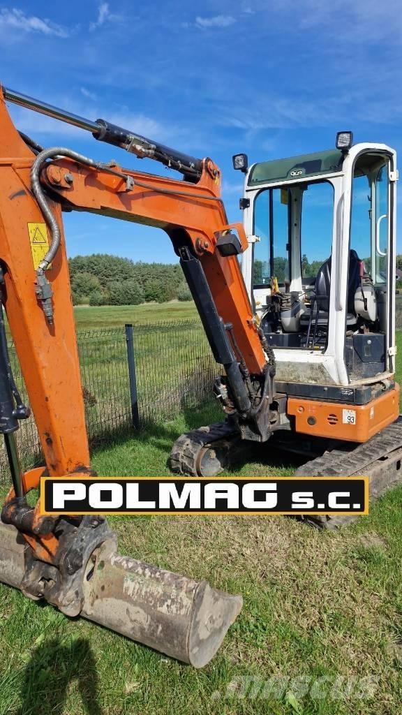 Hitachi ZX 26 Miniekskavaatorid < 7 t