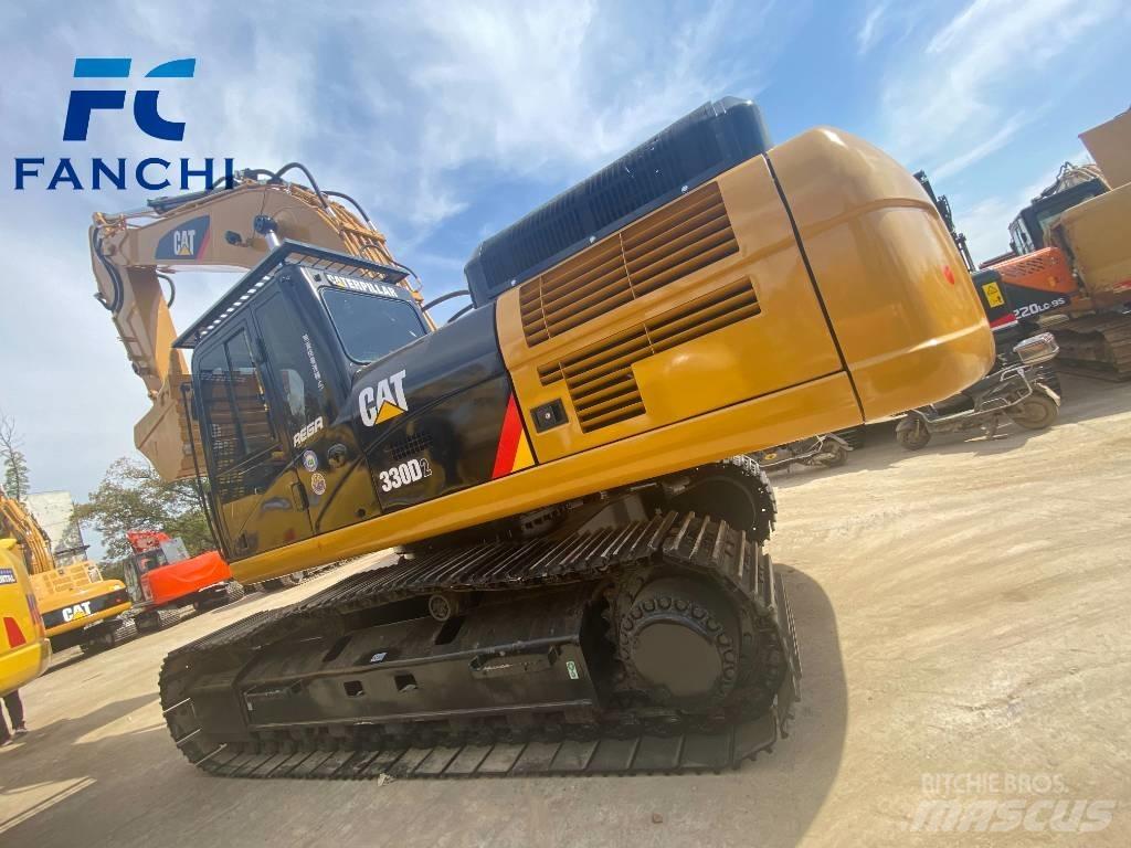 CAT 330d2 Roomikekskavaatorid