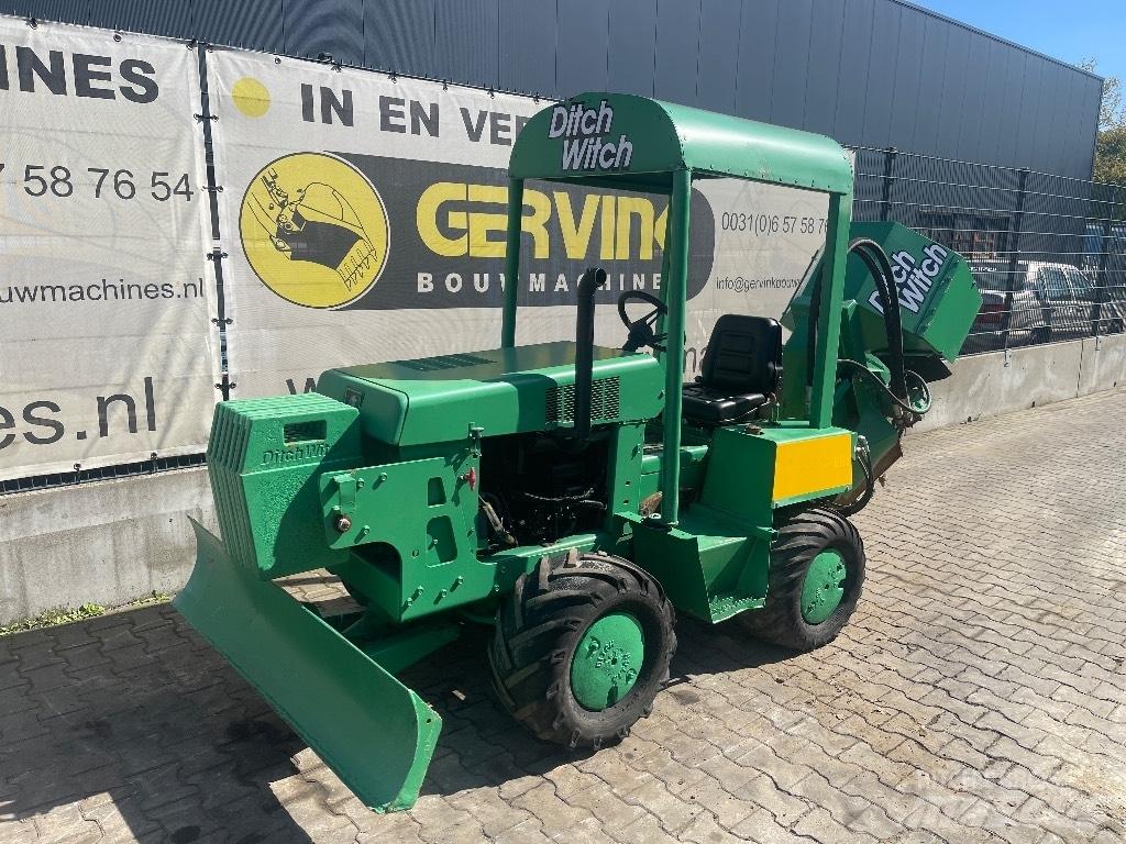 Ditch Witch 3500 DD Pinnaselõikurid