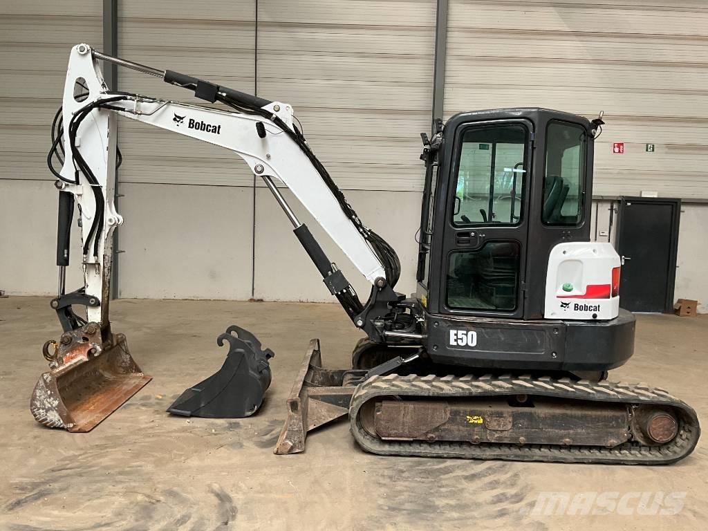 Bobcat E 50 EM Miniekskavaatorid < 7 t