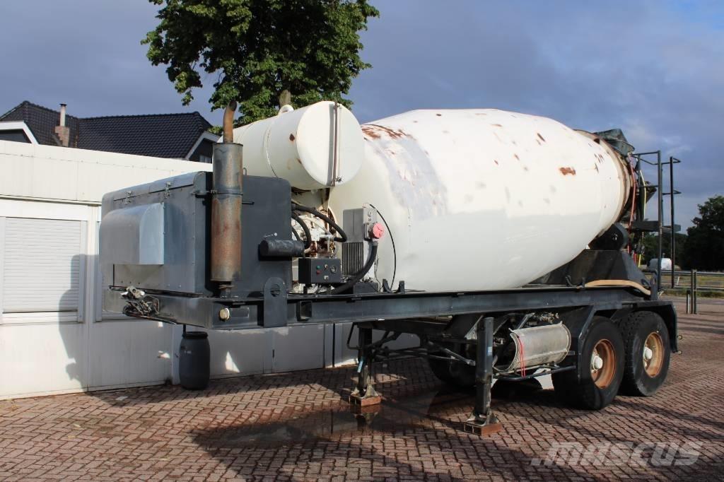 Stetter 10 m3 Betoonisegistid