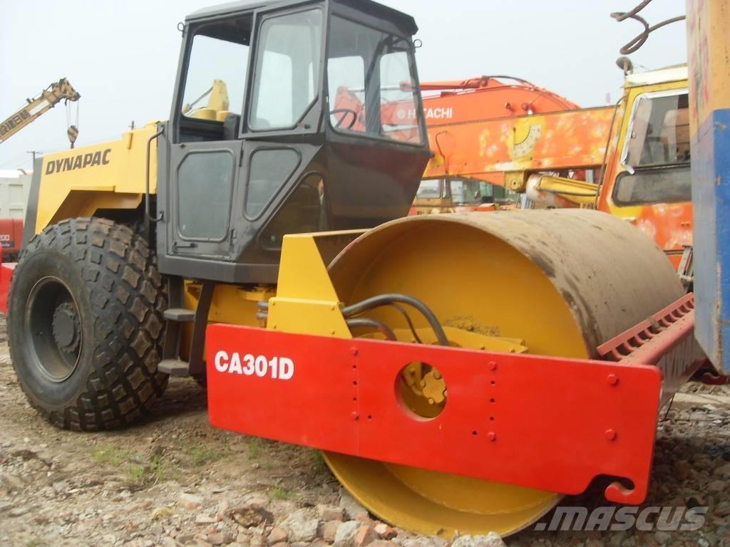 Dynapac CA 251 D Ühe trumliga rullid