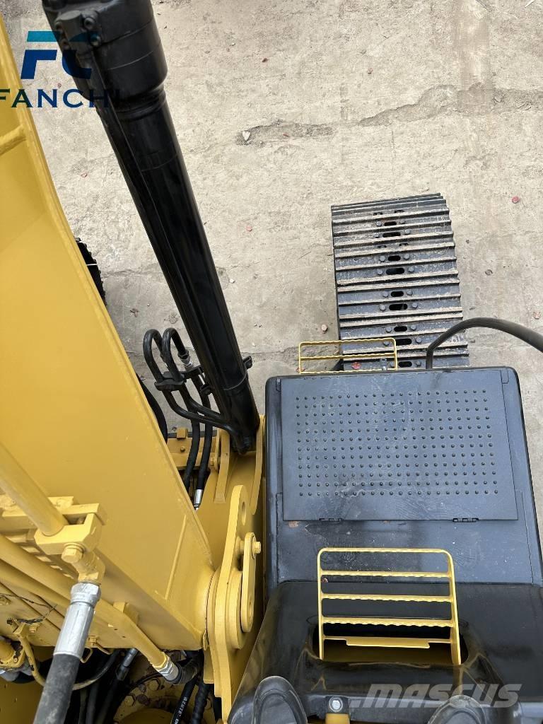 CAT CAT320D Roomikekskavaatorid