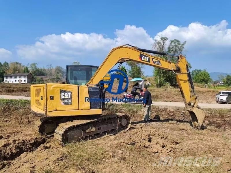 CAT 307.5 Roomikekskavaatorid